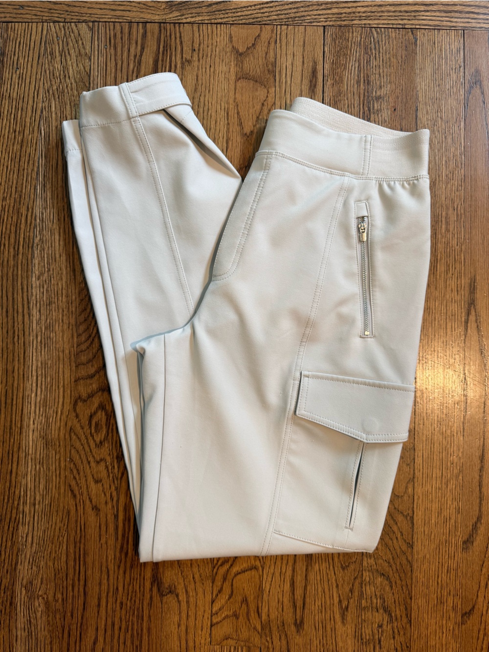 Women’s Athleta Light Cream Performance Jogger Pants